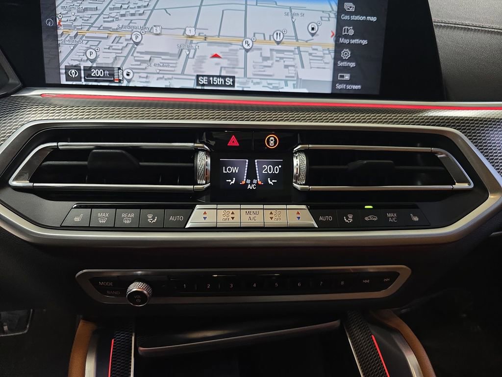 Used 2022 BMW X6 xDrive40i w/ Executive Package AWD/4WD image 25