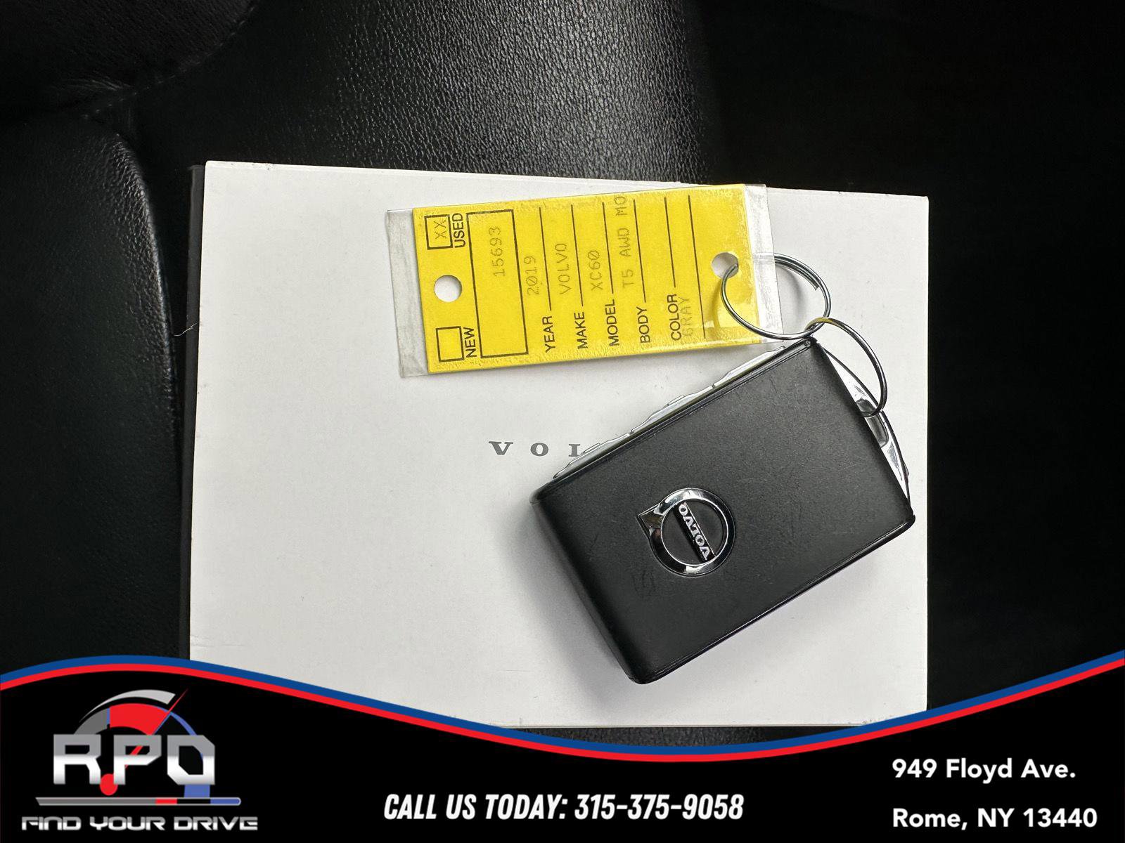 Used 2019 Volvo XC60 T5 Momentum w/ Protection Package image 33