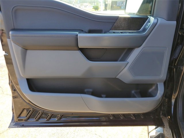 Used 2021 Ford F150 XLT w/ Equipment Group 302A High image 16