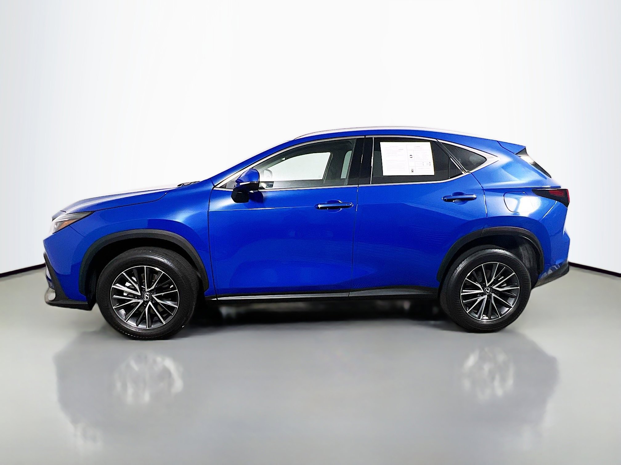 Used 2022 Lexus NX 350 AWD image 9