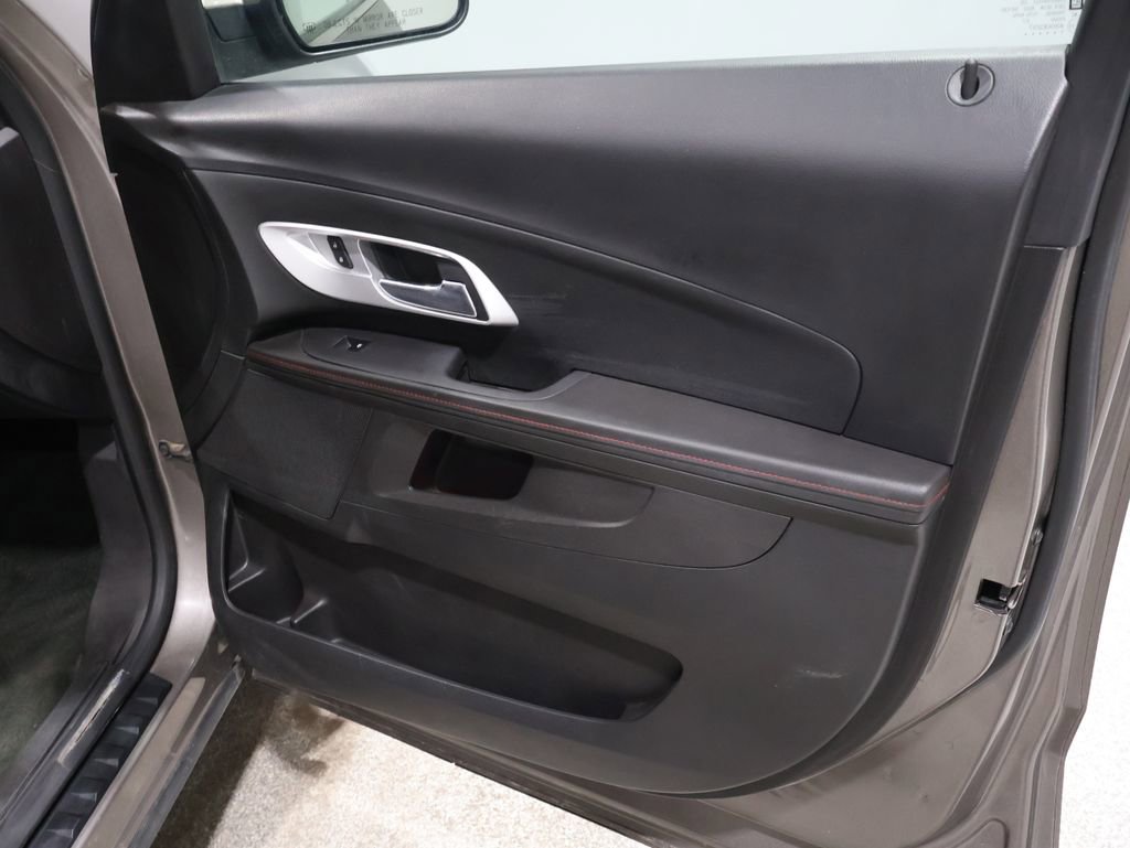 Used 2012 Chevrolet Equinox LT w/ Driver Convenience Package image 23