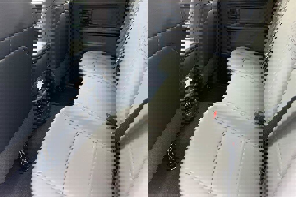 New 2026 RAM 2500 Tradesman image 12