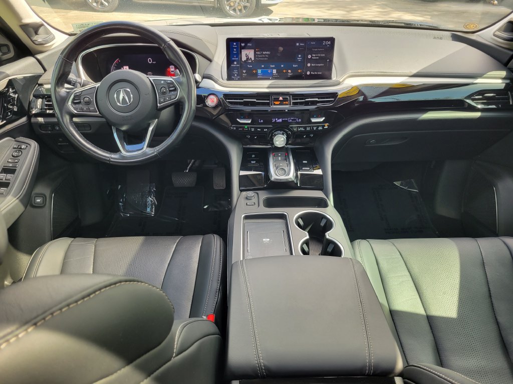 Used 2025 Acura MDX w/ Technology Package FWD image 10
