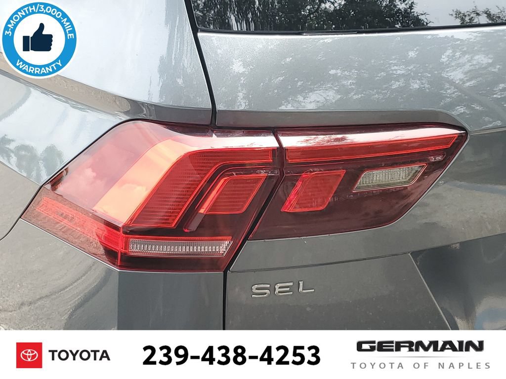 Used 2022 Volkswagen Tiguan SEL R-Line AWD/4WD image 15