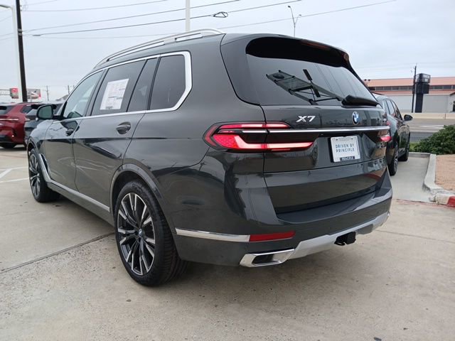 New 2026 BMW X7 xDrive40i AWD/4WD image 7