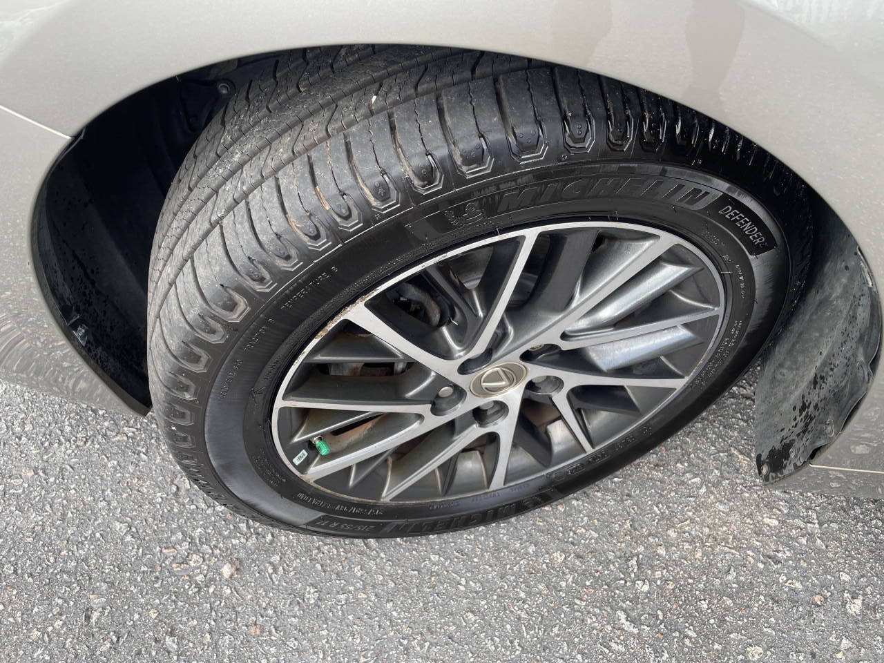 Used 2017 Lexus ES 350 w/ Luxury Package FWD image 28