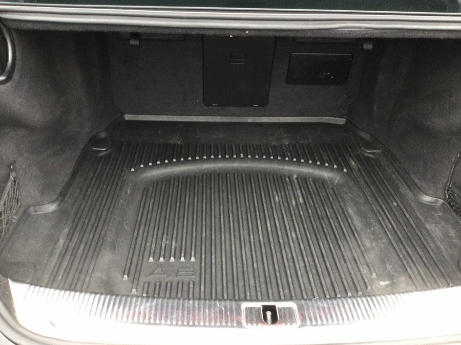 Used 2017 Audi A8 L 4.0T w/ Driver Assistance Package image 25