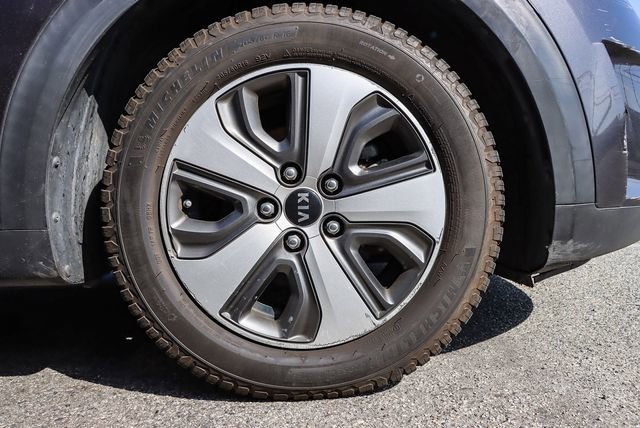 Used 2019 Kia Niro EX Premium w/ Sunroof Package image 11