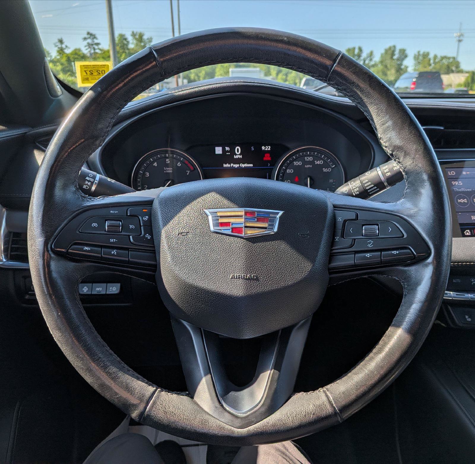Used 2019 Cadillac XT4 Premium Luxury FWD image 15
