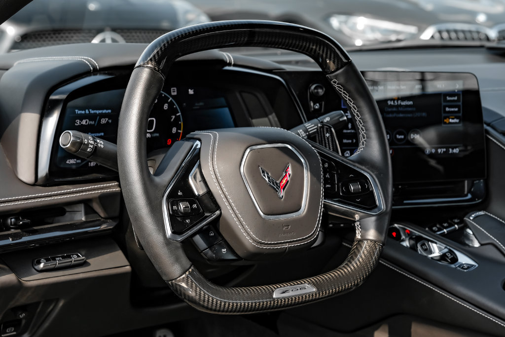 Used 2023 Chevrolet Corvette Z06 w/ Stealth Interior Trim Package RWD image 15