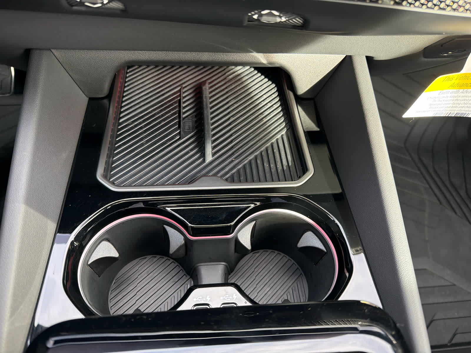 Certified 2026 BMW 550e xDrive AWD/4WD image 27