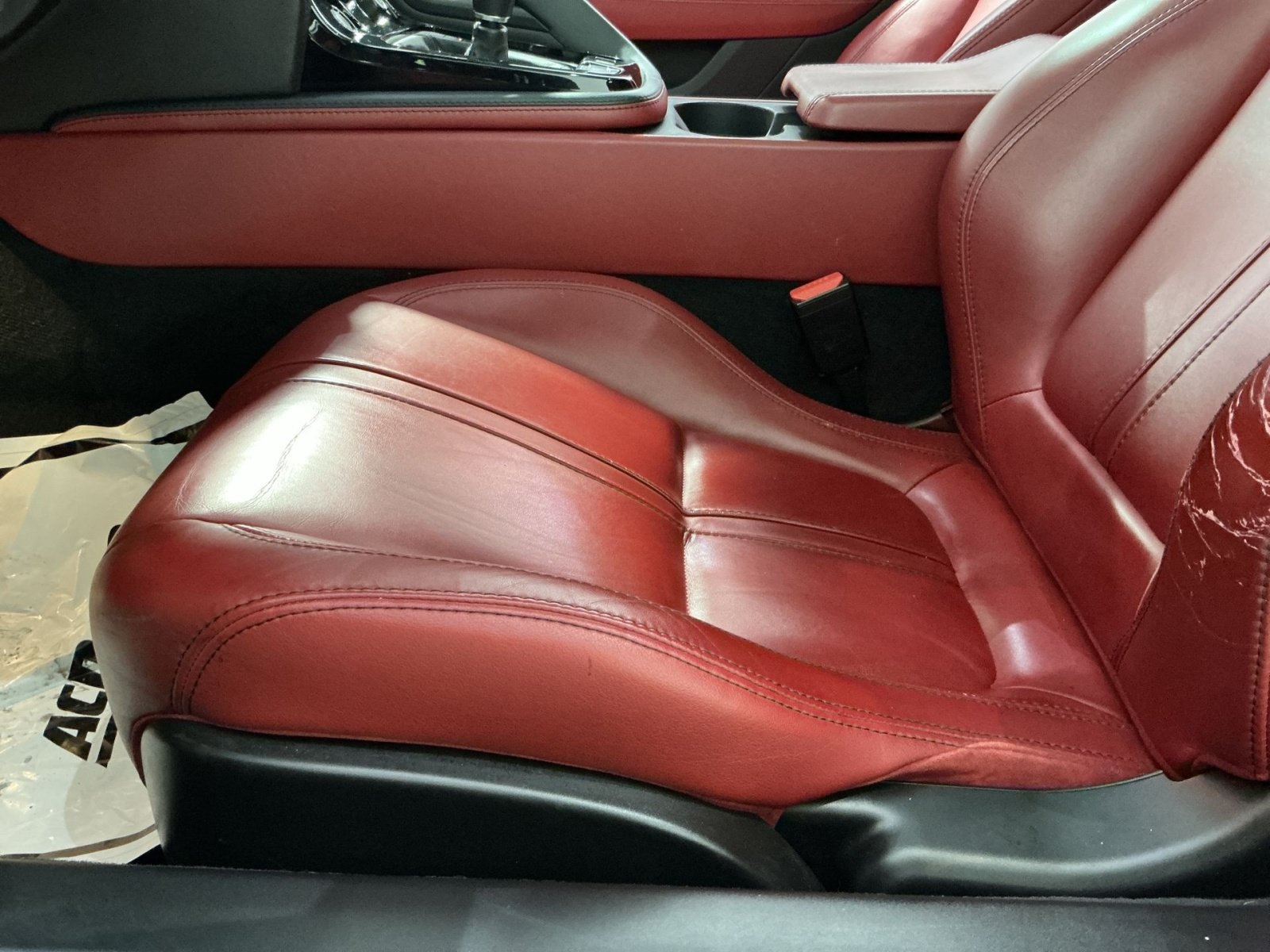 Used 2016 Jaguar F-TYPE S RWD image 15