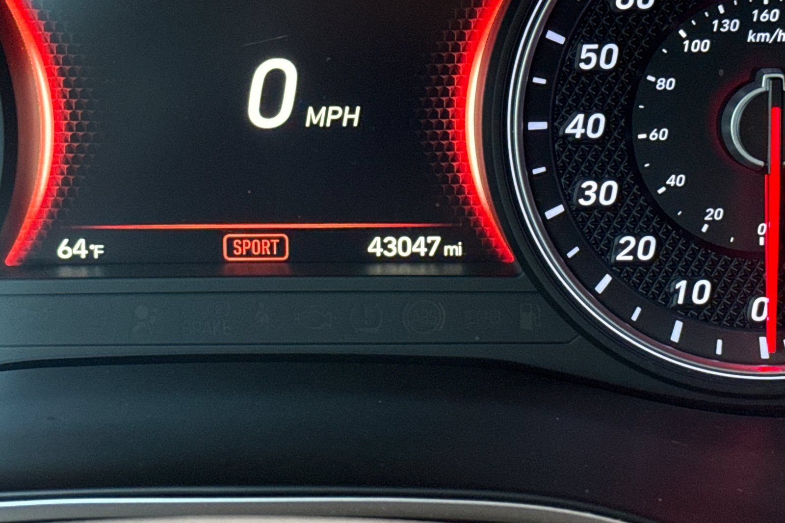 Used 2019 Genesis G70 3.3T Design RWD image 37