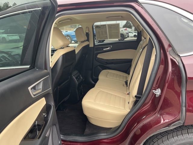 Used 2020 Ford Edge SEL w/ Convenience Package image 30
