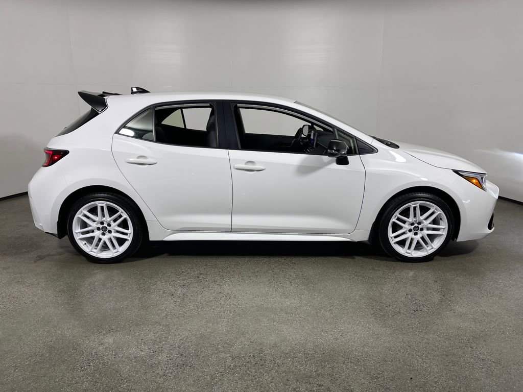 New 2026 Toyota Corolla SE image 2