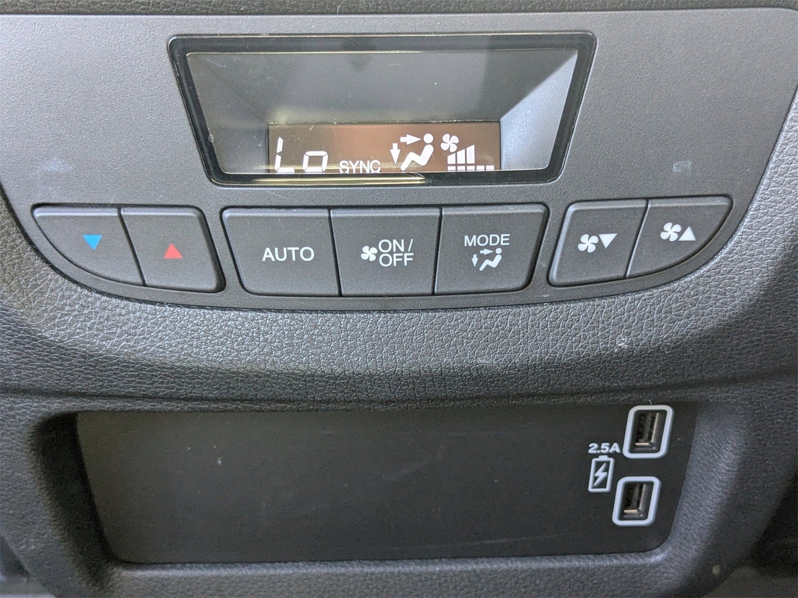 Used 2022 Honda Pilot Special Edition image 16