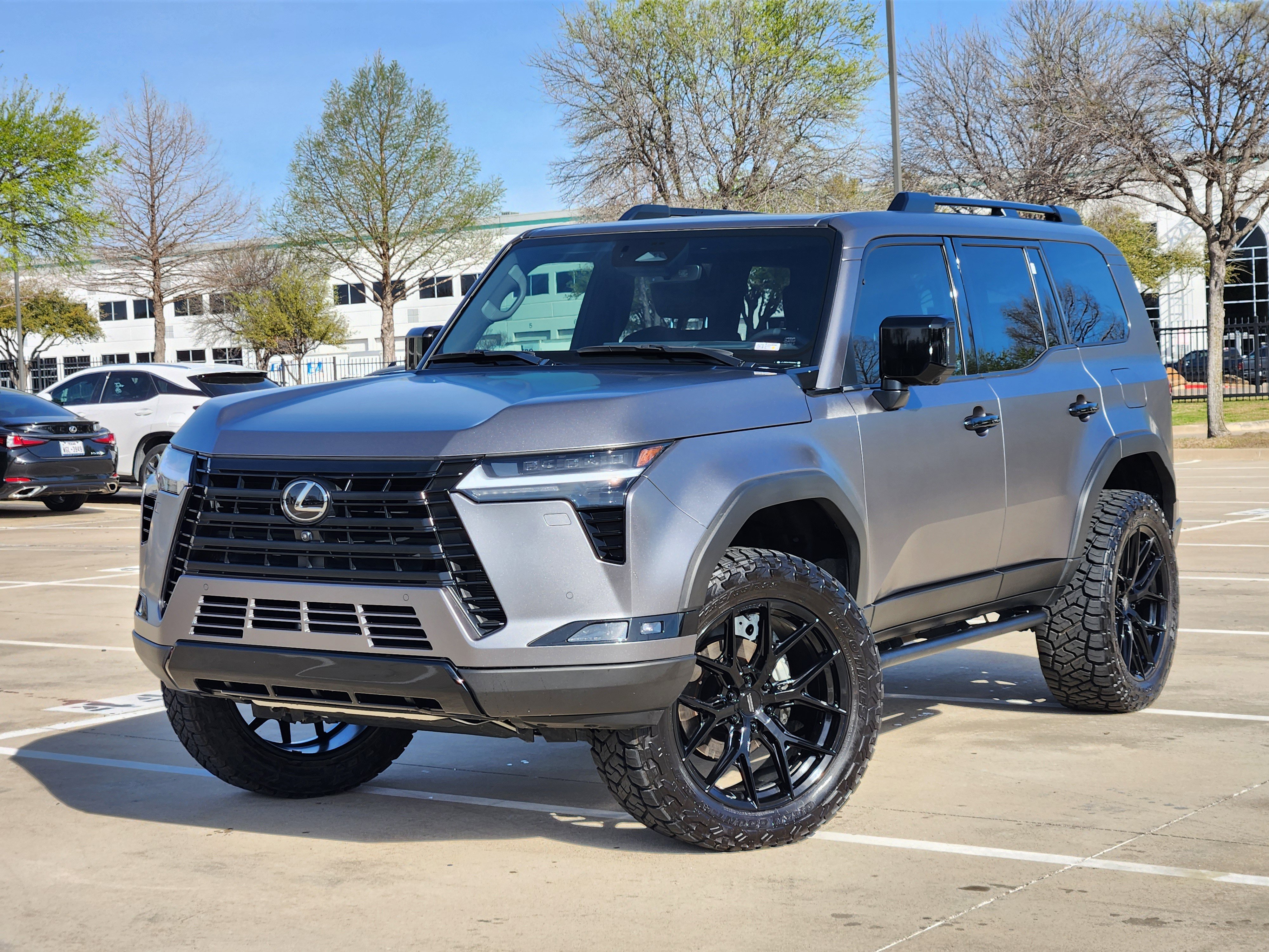 Used 2024 Lexus GX 550 550 Overtrail+ image 3