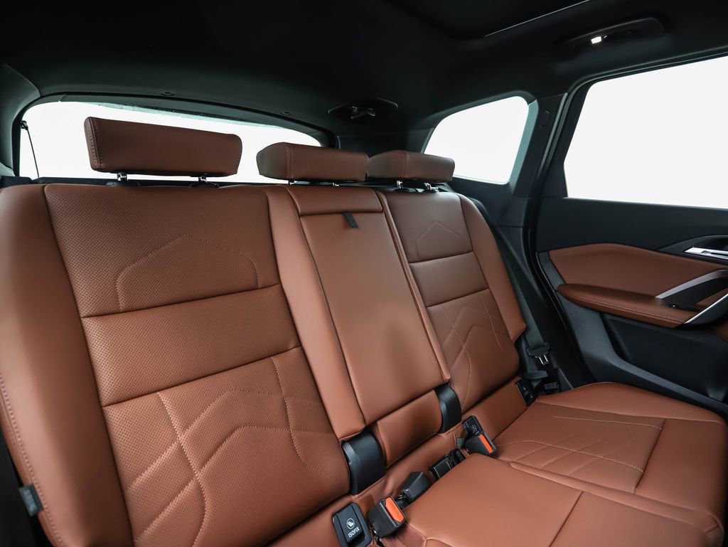 New 2026 BMW X1 xDrive28i w/ Convenience Package image 29