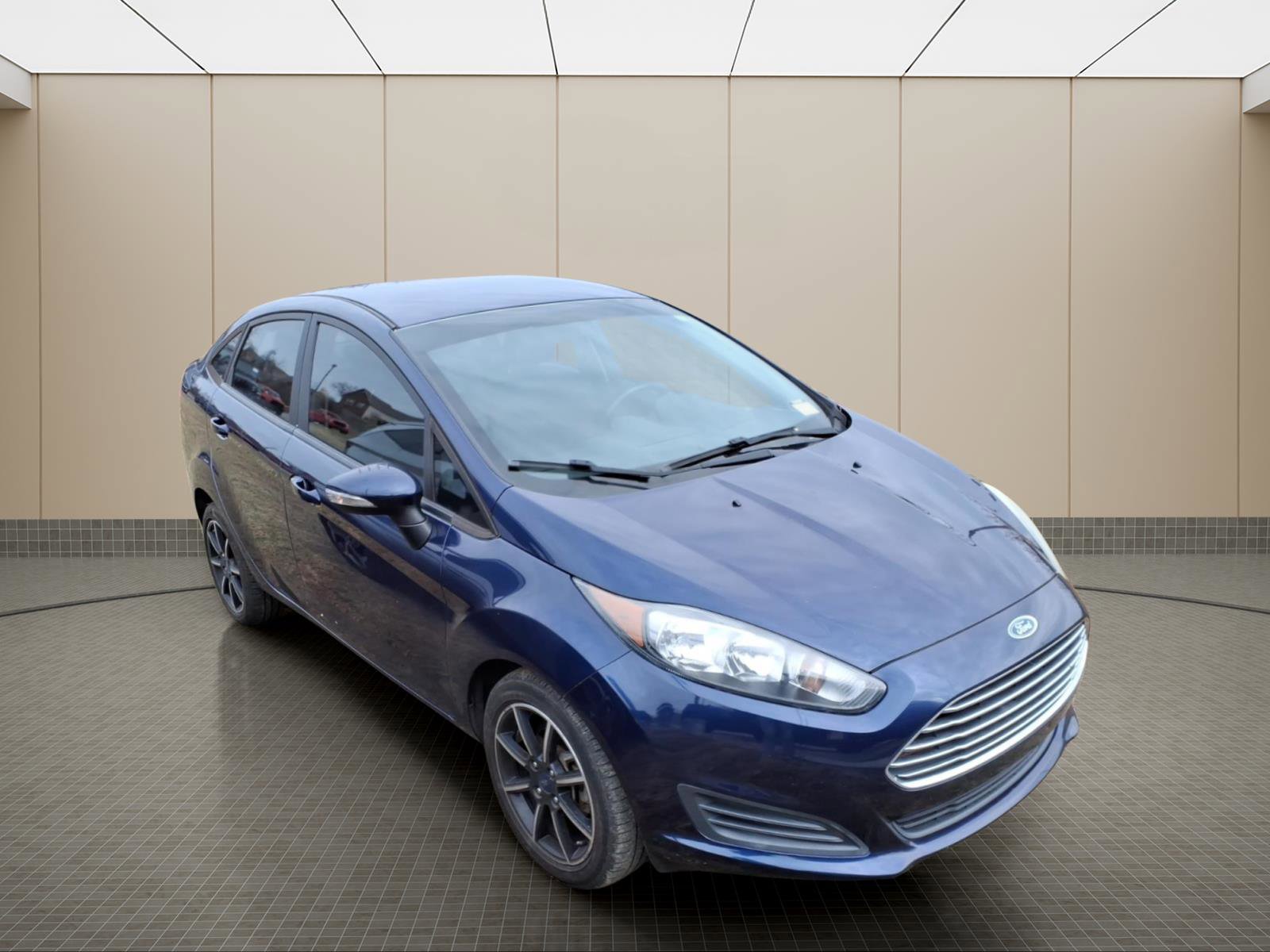 Used 2016 Ford Fiesta SE image 8