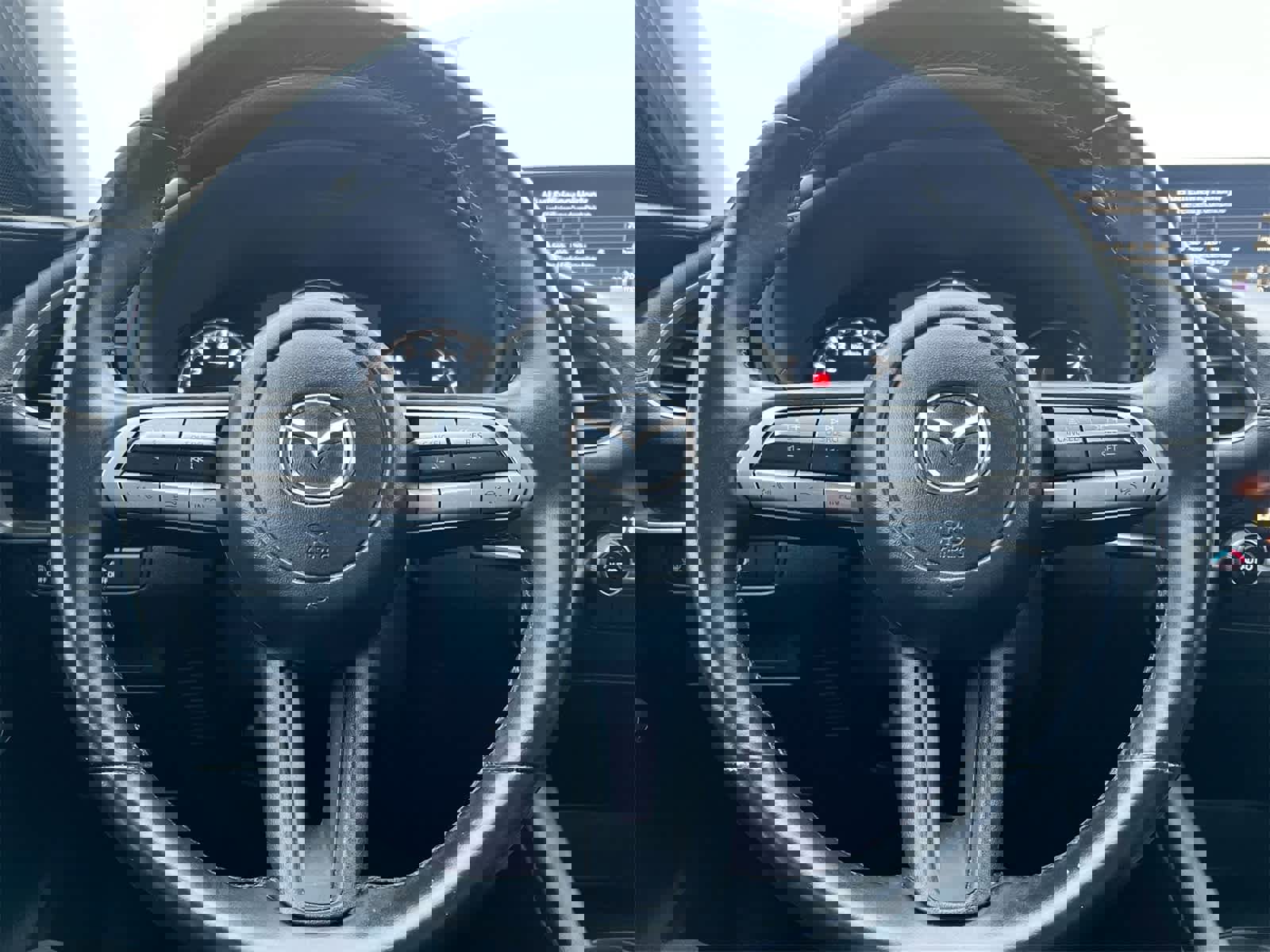 Used 2023 MAZDA MAZDA3 s image 32