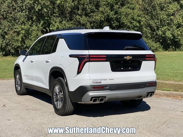 New 2026 Chevrolet Traverse LT w/ Driver Confidence Package image 5