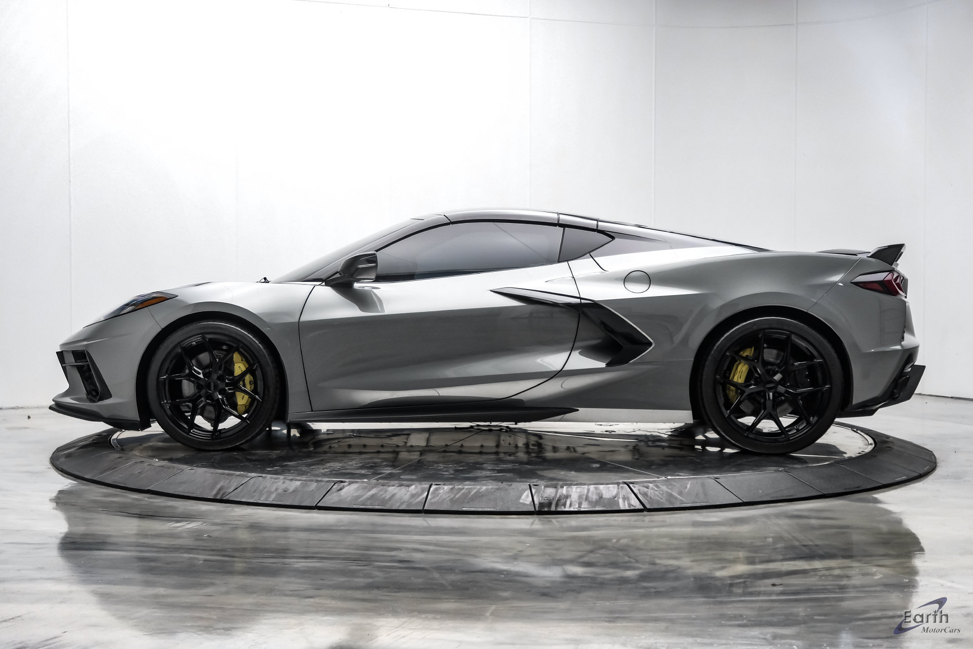 Used 2023 Chevrolet Corvette Stingray Preferred Cpe w/ Z51 Performance Package RWD image 10