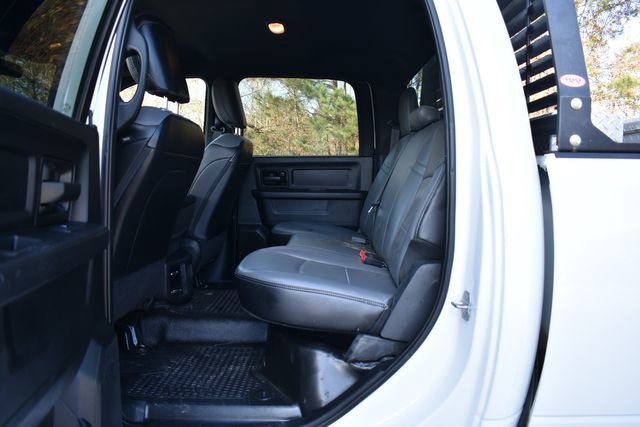 Used 2021 RAM 2500 Tradesman w/ Chrome Appearance Group AWD/4WD image 12