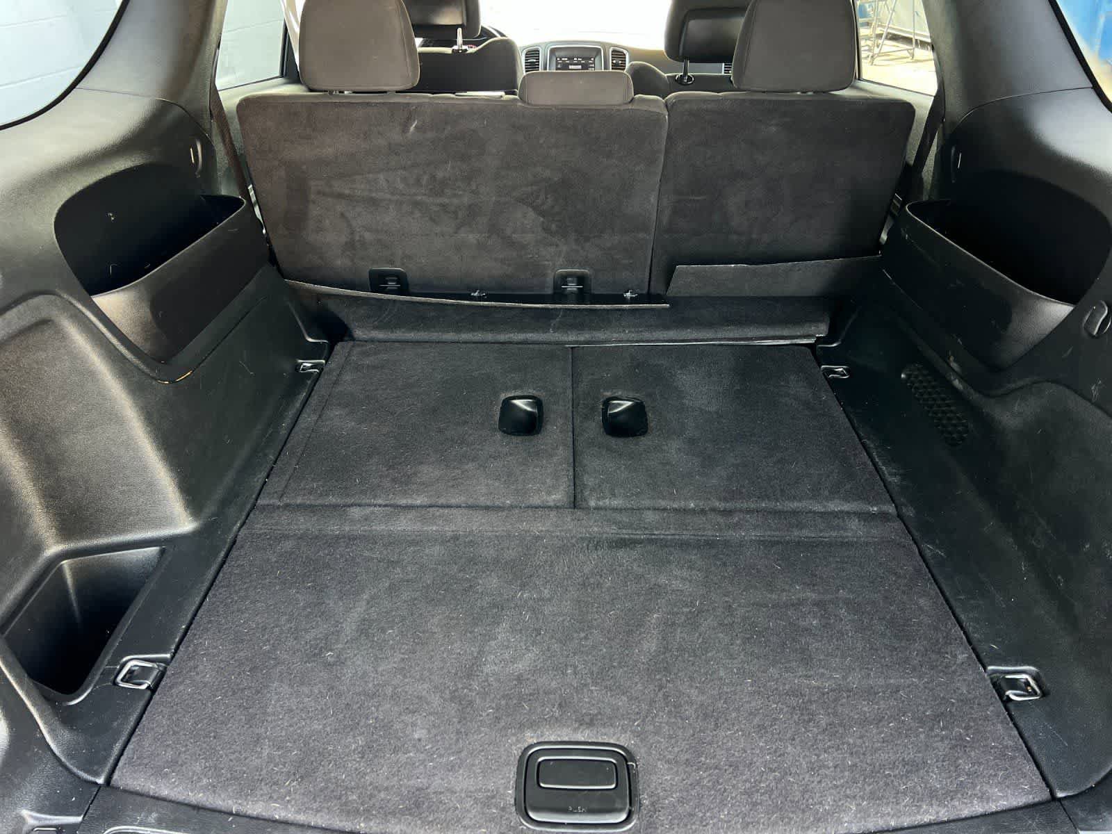 Used 2019 Dodge Durango SXT image 16