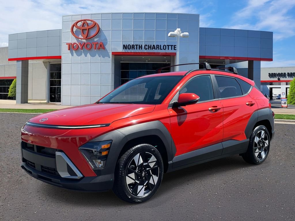 Used 2025 Hyundai Kona SEL FWD image 4
