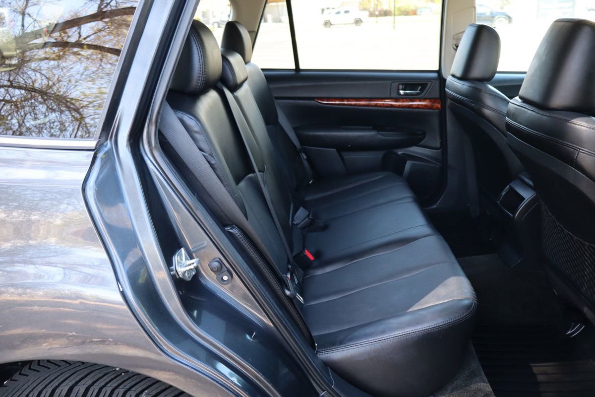 Used 2012 Subaru Outback 2.5i Limited w/ Moonroof Pkg image 21