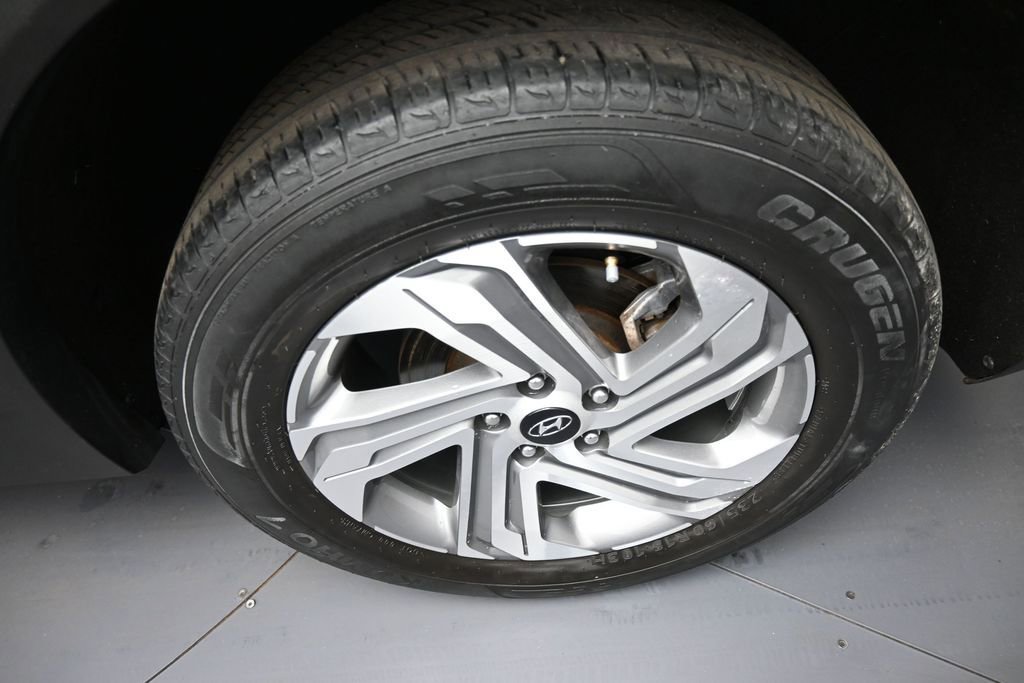 Certified 2023 Hyundai Santa Fe SEL AWD/4WD image 15