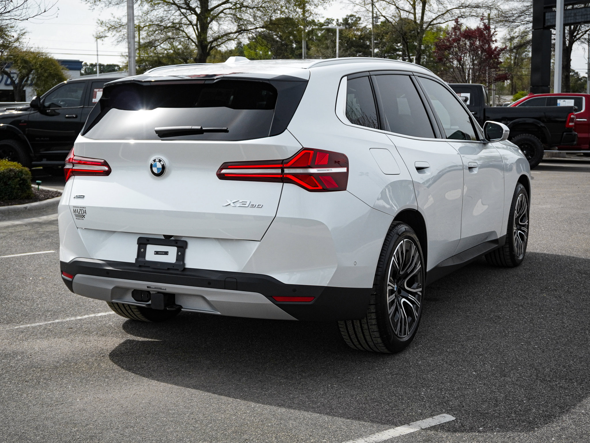 Used 2025 BMW X3 xDrive30i w/ Convenience Package image 10