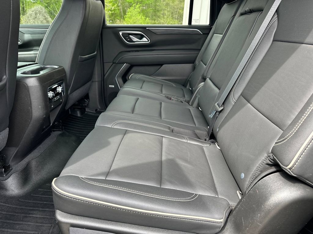 Used 2021 GMC Yukon XL SLT image 21