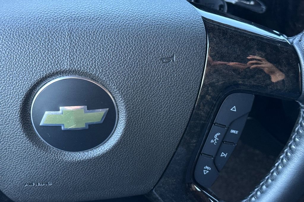 Used 2023 Chevrolet Express 2500 image 29