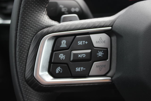 Used 2024 Ford Mustang GT Premium RWD image 13
