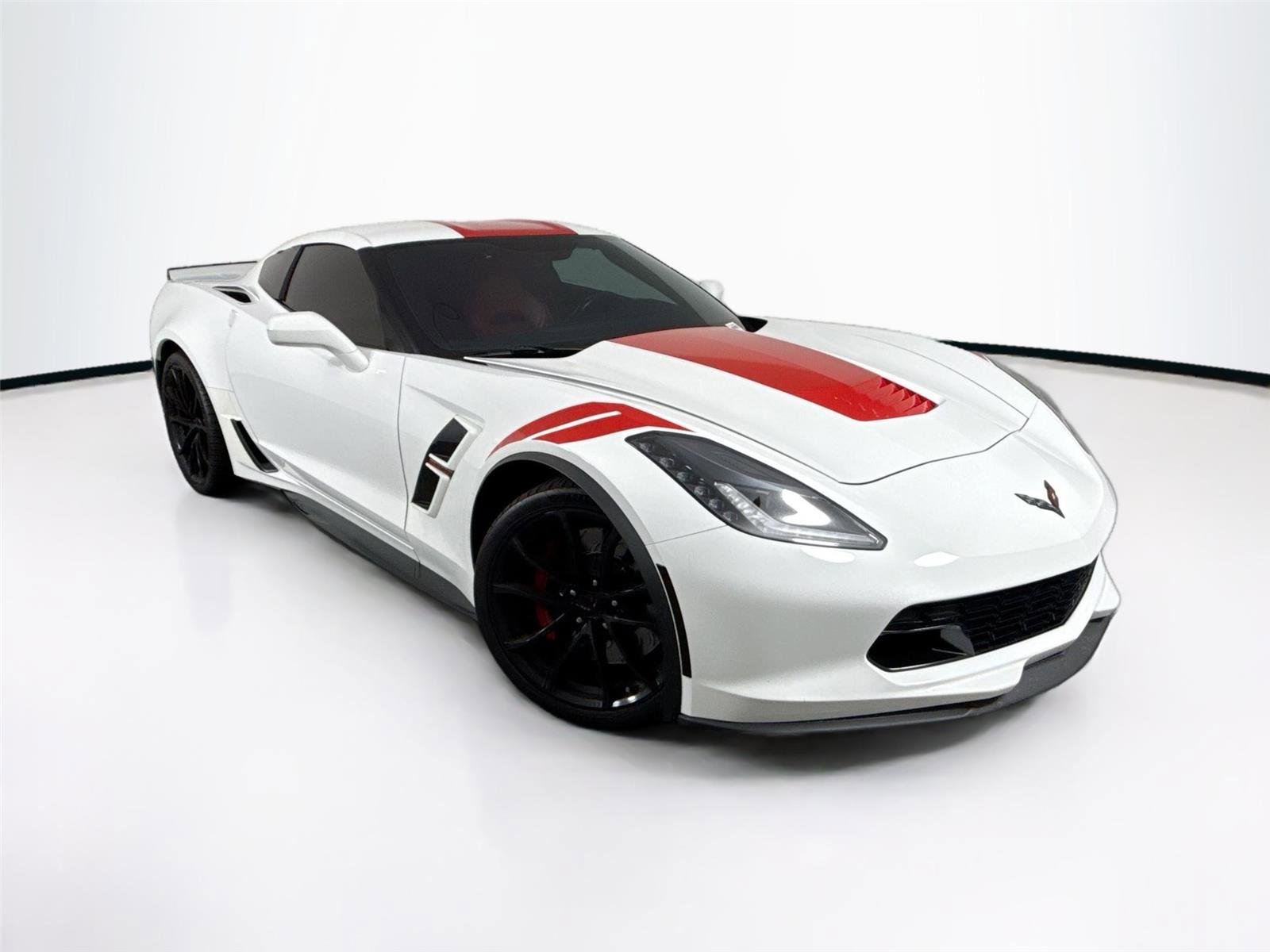 Used 2018 Chevrolet Corvette Grand Sport RWD image 4