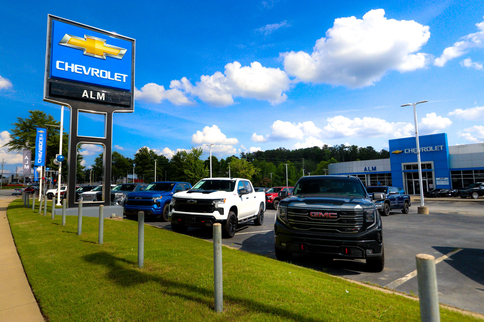 New 2026 Chevrolet Equinox EV LT w/ Convenience Package II AWD/4WD image 61