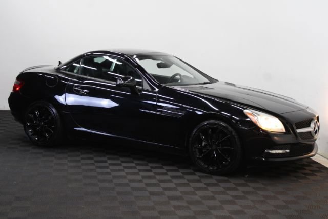 Used 2014 Mercedes-Benz SLK 250 image 3