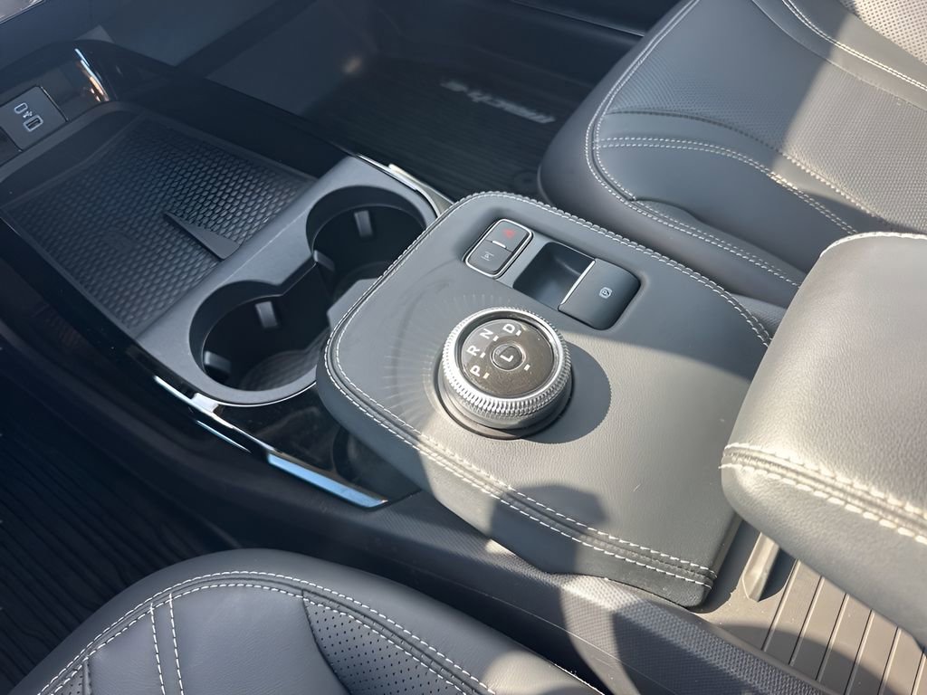 Used 2023 Ford Mustang Mach-E Premium image 17