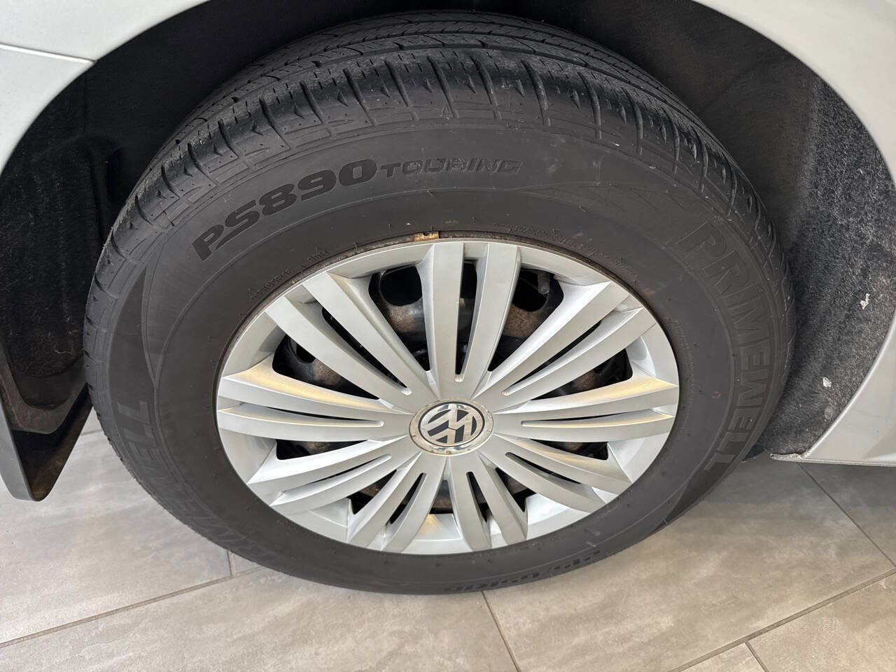 Used 2015 Volkswagen Passat 1.8T S FWD image 37