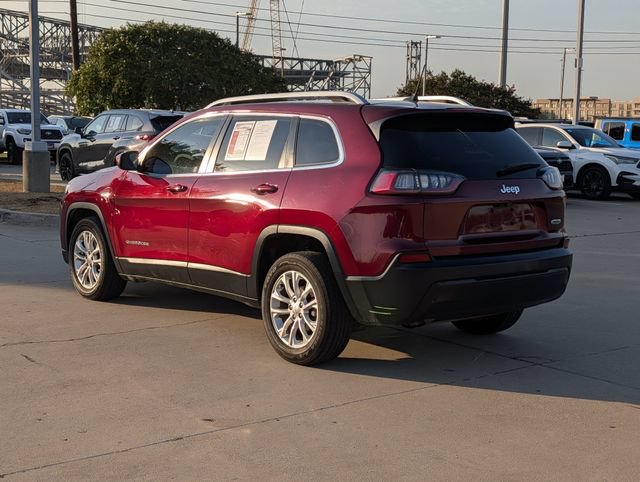 Used 2019 Jeep Cherokee Latitude w/ Popular Appearance Group FWD image 9