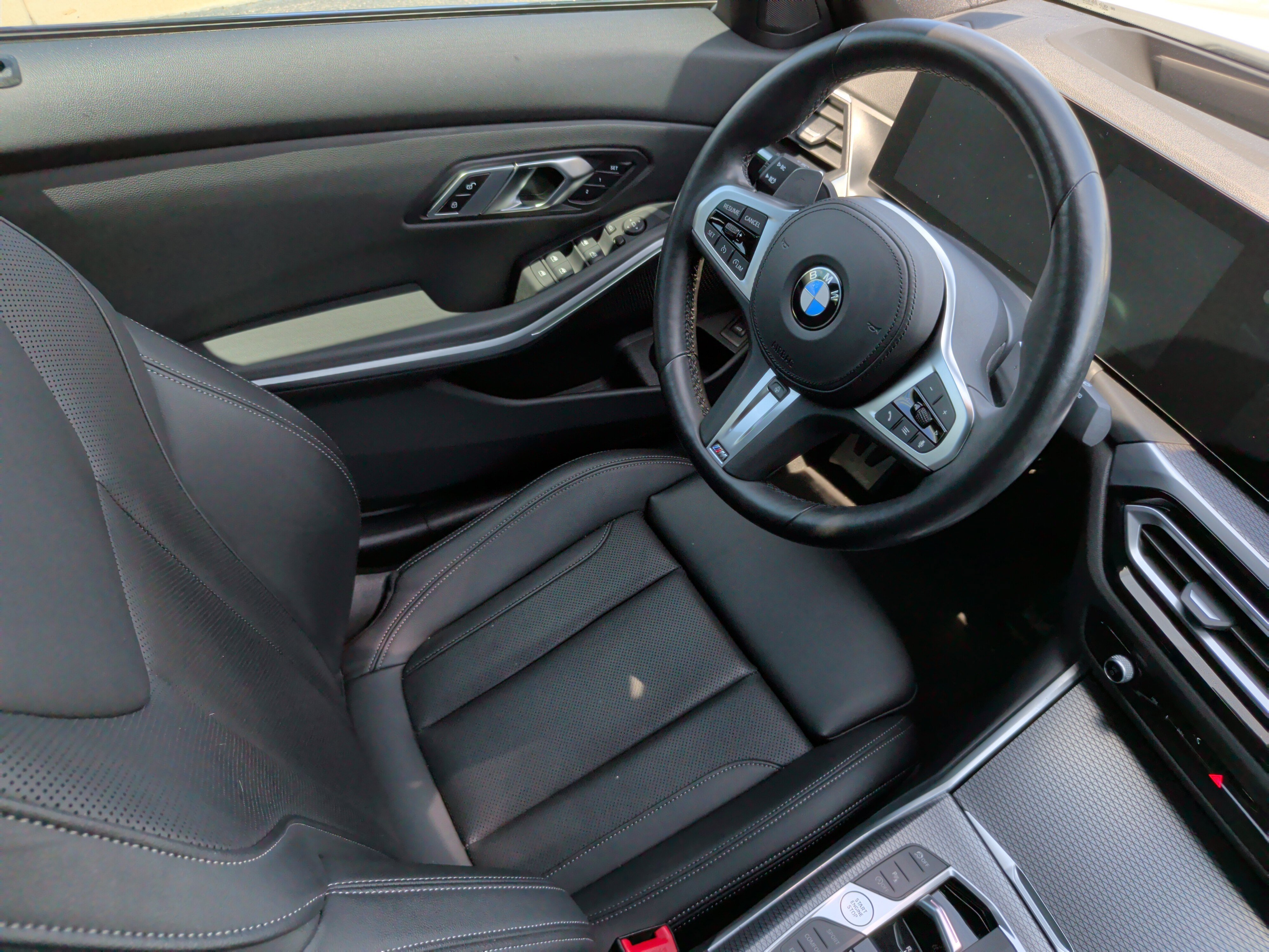 Certified 2023 BMW 330i Sedan w/ M Sport Package RWD image 33