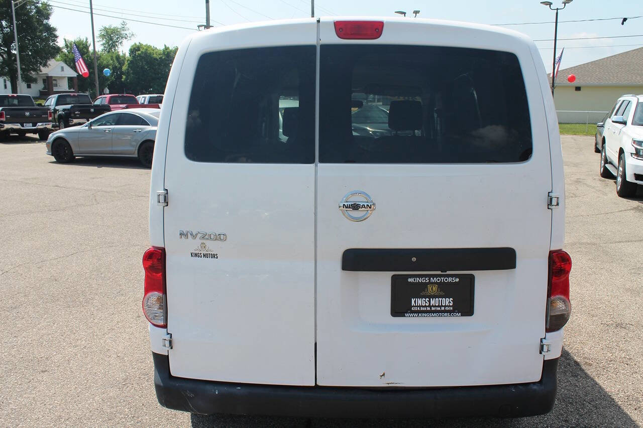 Used 2018 Nissan NV200 S w/ Back Door Glass Package image 4