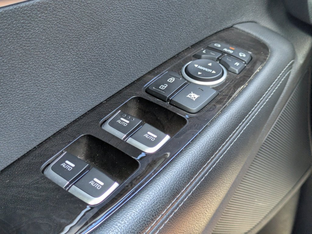 Used 2018 Kia Sorento EX FWD image 23