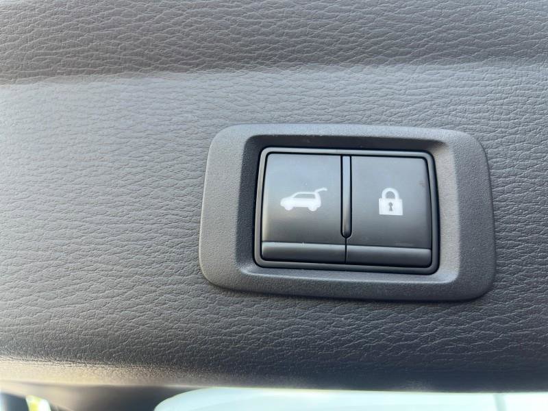 Used 2024 Mitsubishi Outlander SE image 7