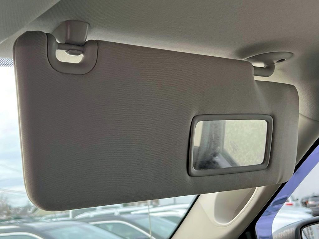 Used 2015 RAM 1500 Express image 27