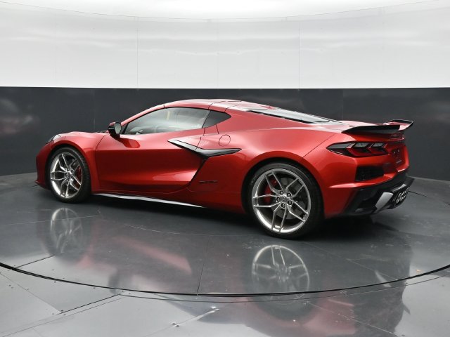 Used 2025 Chevrolet Corvette Z06 w/ Battery Protection Package RWD image 7