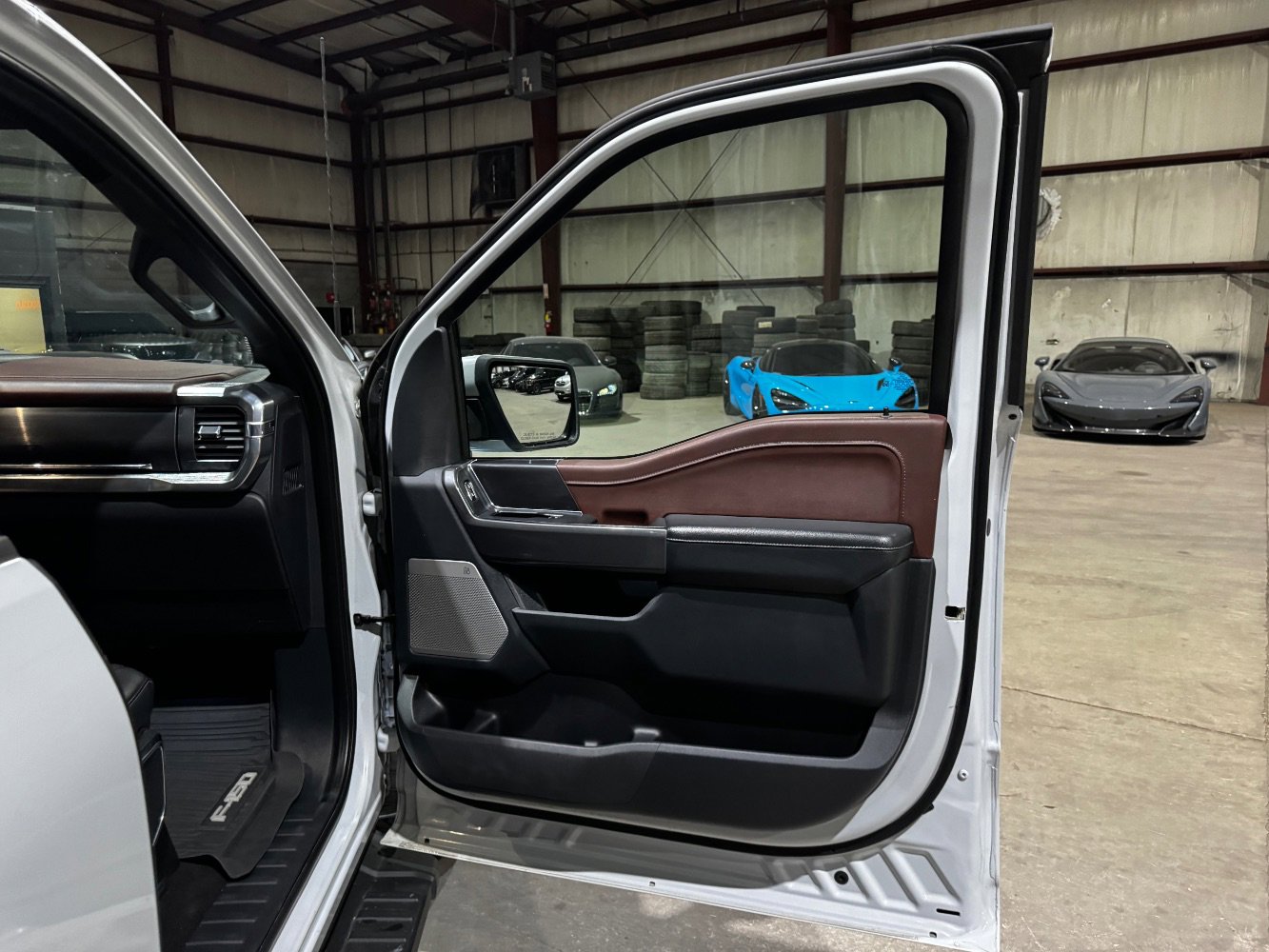 Used 2022 Ford F150 Lariat w/ Equipment Group 502A High image 24