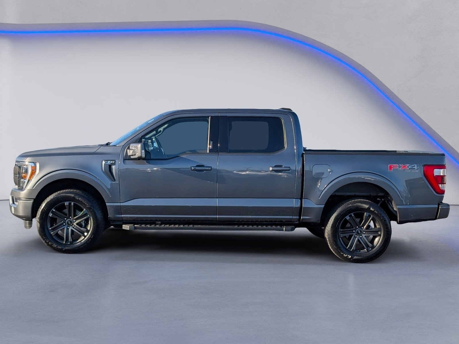 Used 2022 Ford F150 Lariat image 7