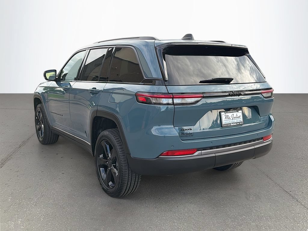 New 2026 Jeep Grand Cherokee Limited w/ Limited Altitude Package AWD/4WD image 6